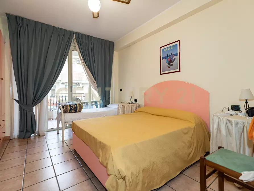 Immagine 28 di Casa indipendente in vendita  in Via Consolare Valeria 220 a Sant'alessio Siculo