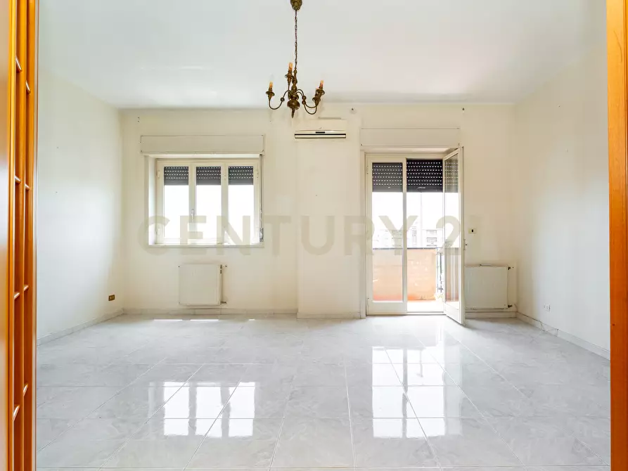 Immagine 31 di Pentalocale in vendita  in Via Stefano Vitale 12 a Catania