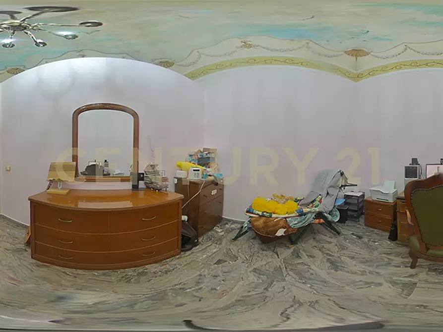 Immagine 71 di Villa in vendita  in Via Quartiere Longo 18 a Aci Castello