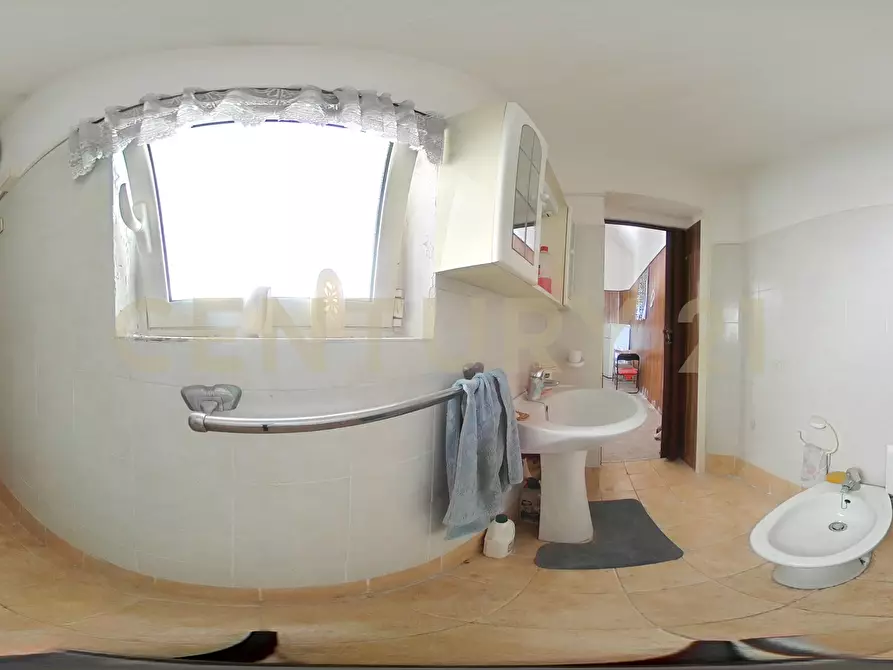 Immagine 32 di Trilocale in vendita  in Via Re Martino 56 a Catania