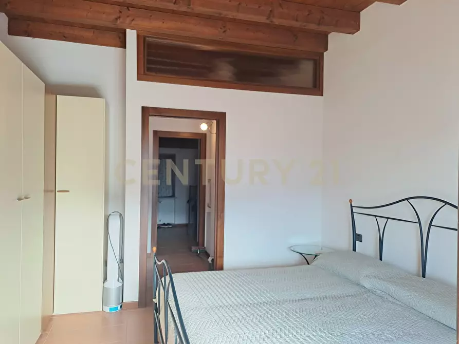 Immagine 17 di Quadrilocale in vendita  in Via Vittorio Monese a Garda