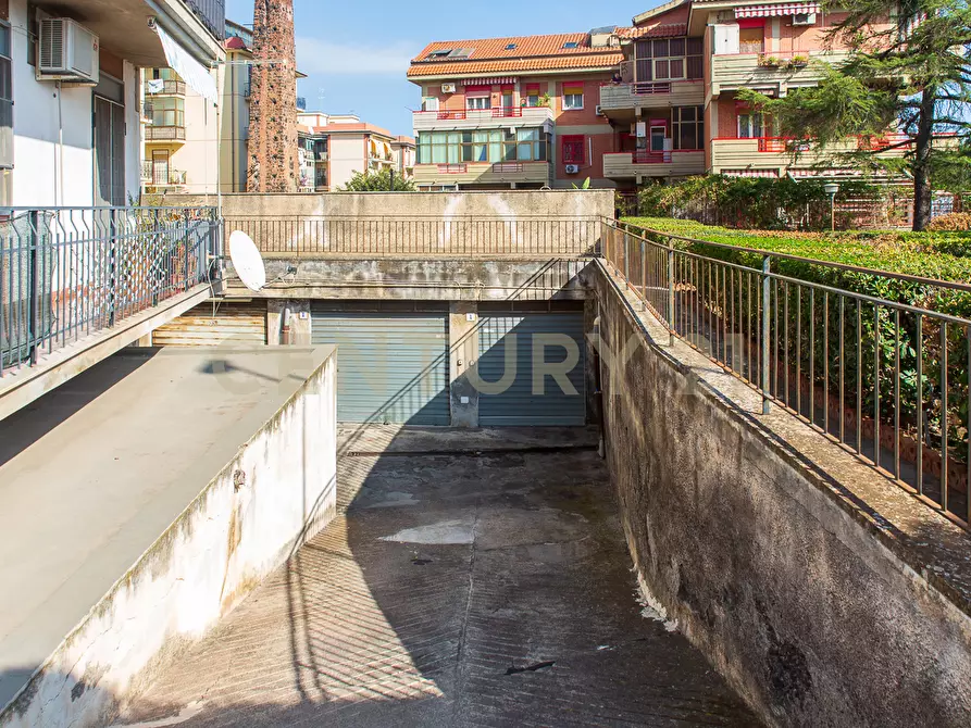 Immagine 24 di Bilocale in vendita  in Via Madonna di Fatima 71 a Gravina Di Catania