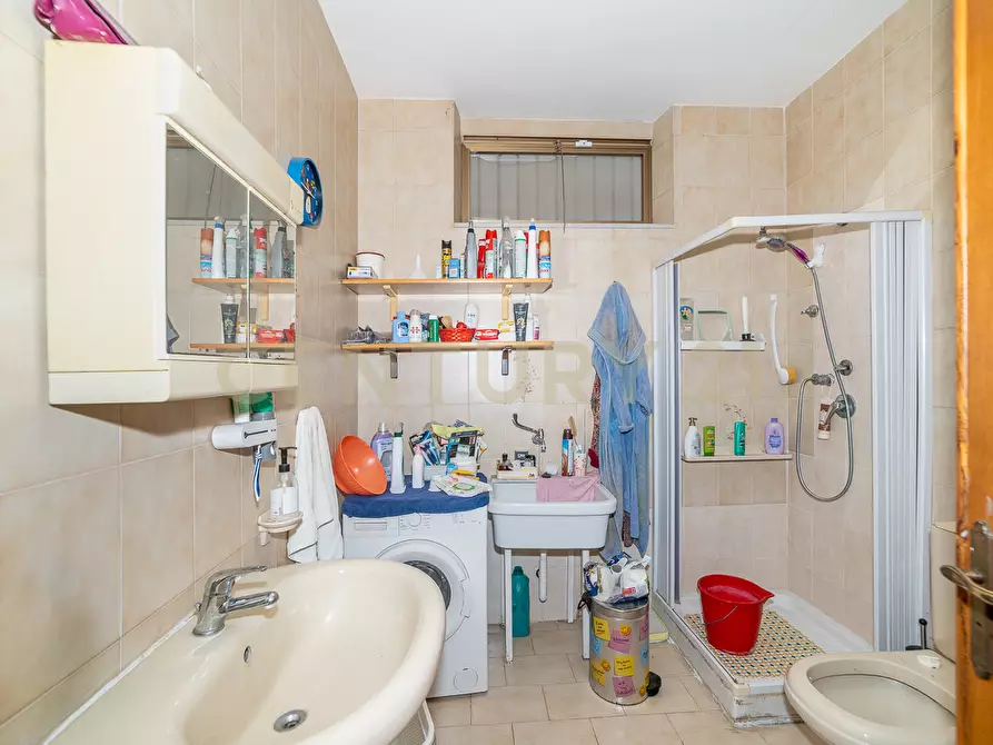 Immagine 28 di Locale commerciale in vendita  in Via Mario Rapisardi 20 a Fiumefreddo Di Sicilia