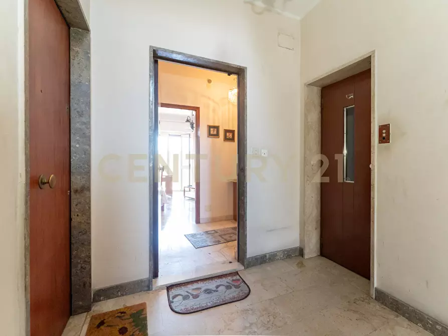 Immagine 9 di Quadrilocale in vendita  in Via Monreale 16 a Catania