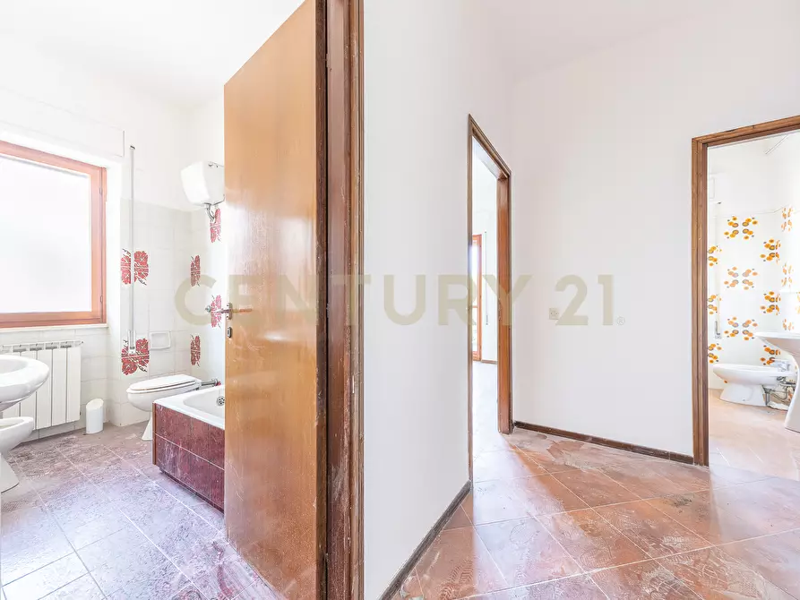 Immagine 17 di Quadrilocale in vendita  in Via Santa Barbara 139 a Nettuno