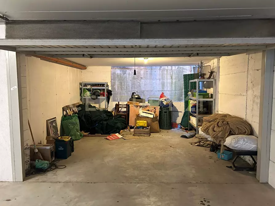 Immagine 1 di Garage in vendita  in Via Vincenzo Muccioli 9 a San Martino Buon Albergo
