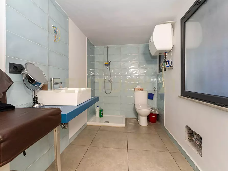 Immagine 67 di Bar / Ristorante in vendita  in Via Gemmellaro 47/A a Catania