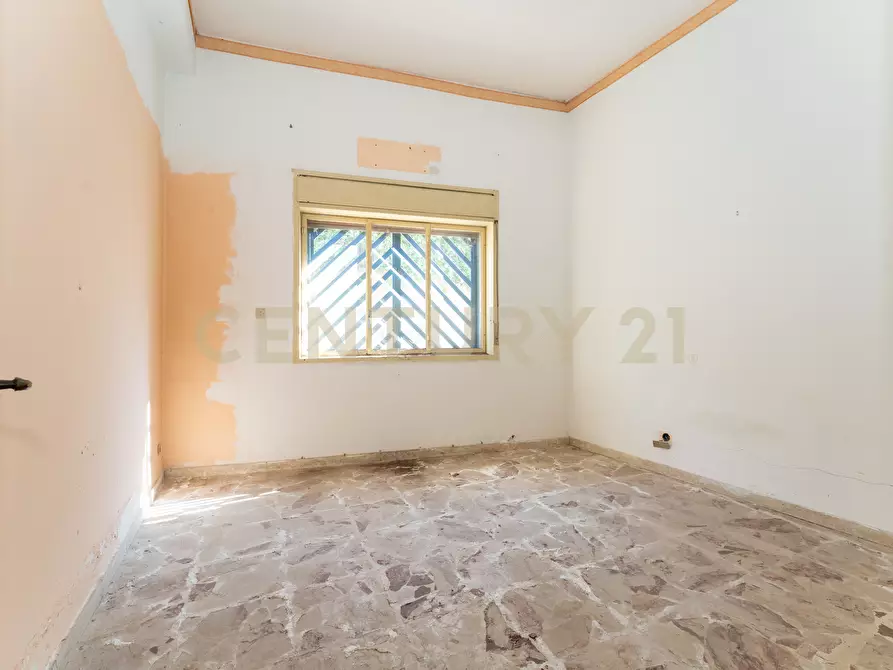 Immagine 14 di Palazzo in vendita  in Via Sebastiano Catania 284 a Catania