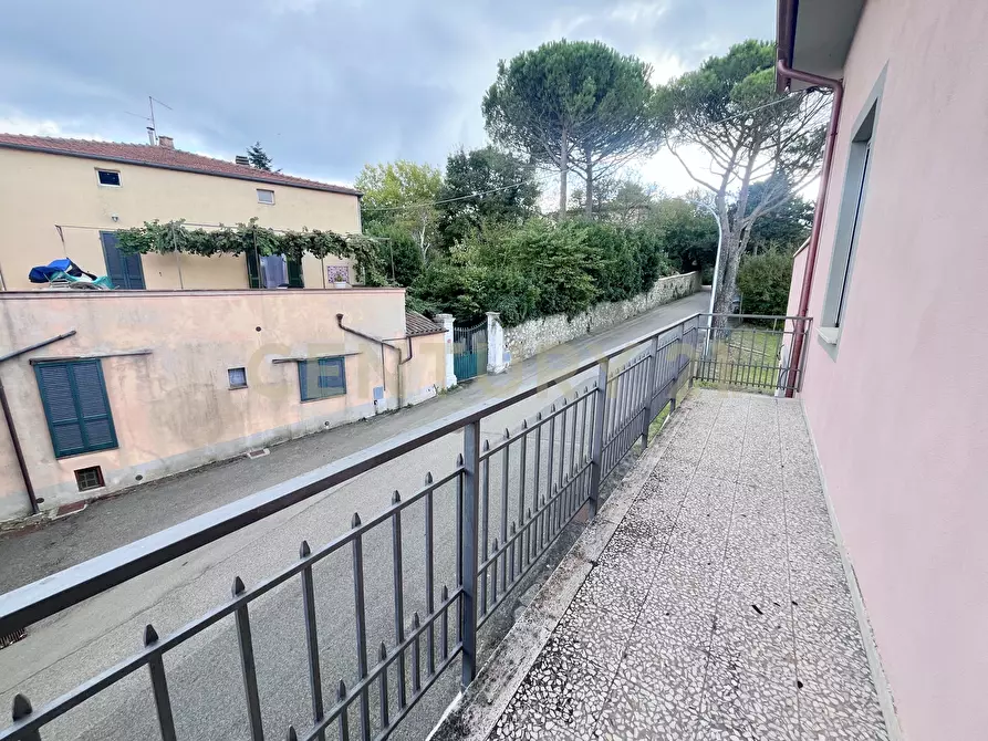Immagine 31 di Villa in vendita  in Piazza Barbana 35 a Scansano