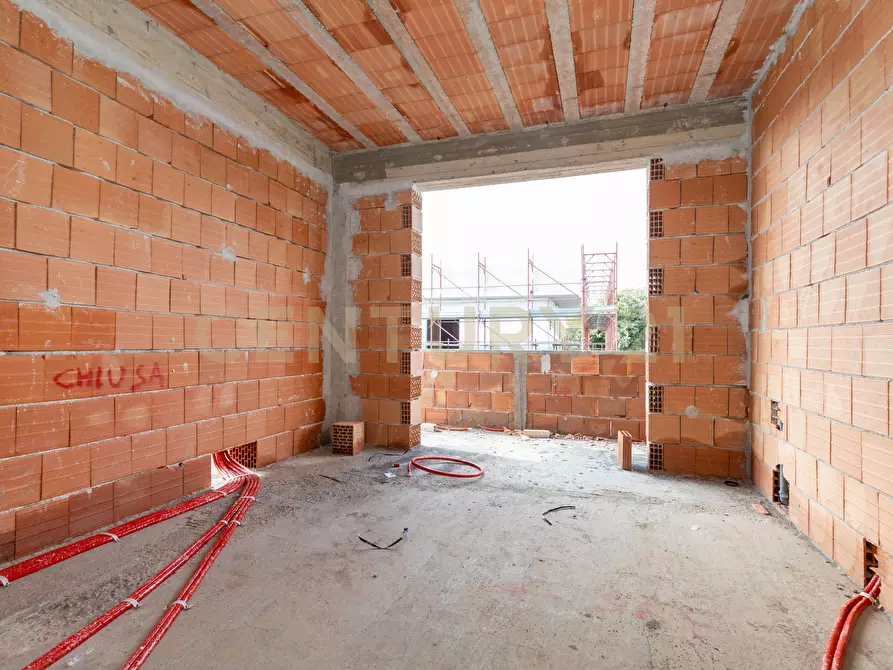 Immagine 41 di Villa in vendita  in Via Ruggero Leoncavallo 7 a Aci Sant'antonio