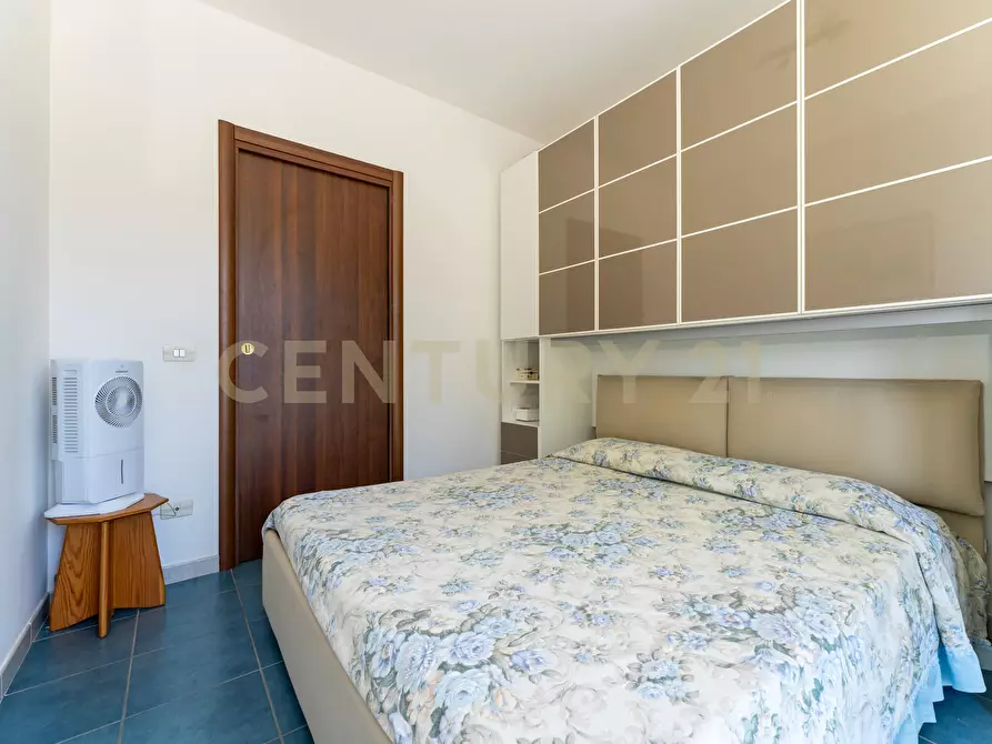 Immagine 19 di Trilocale in vendita  in Via Spiaggia 306 a Catania