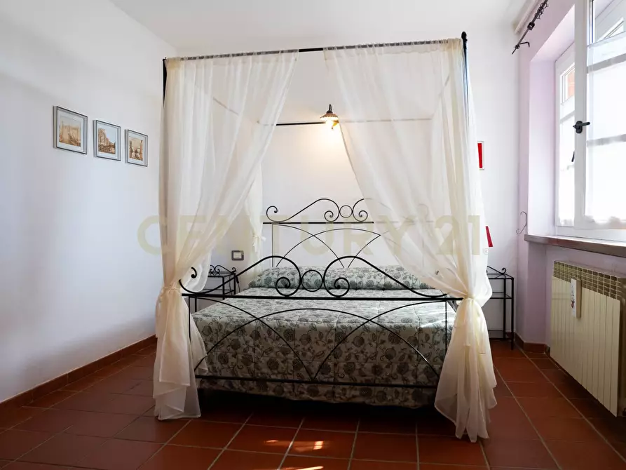 Immagine 78 di Rustico / casale in vendita  a Cinigiano