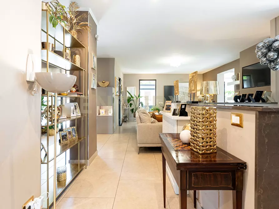 Immagine 44 di Villa in vendita  in Via Monpeluso 8 a Nicolosi