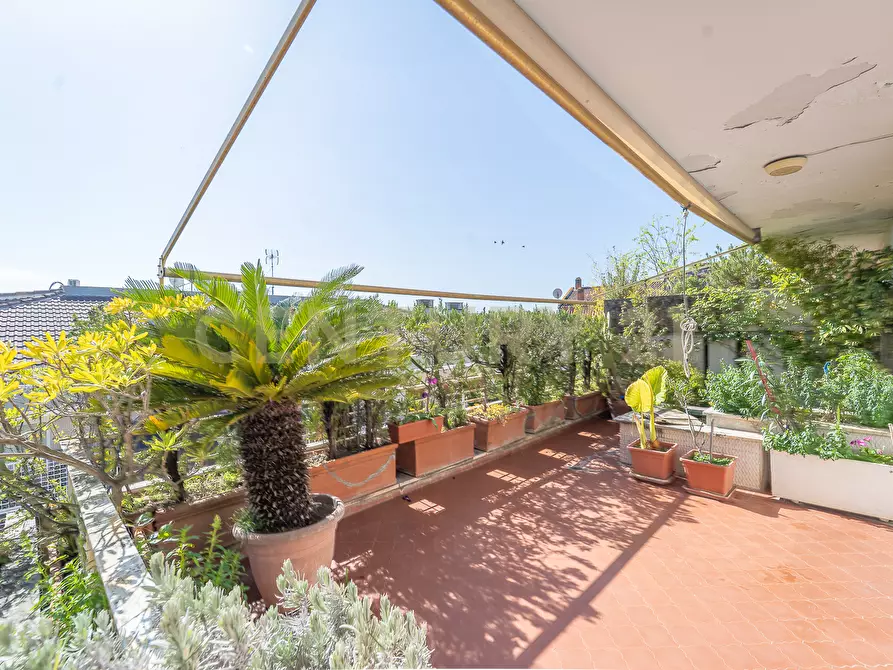 Immagine 20 di Attico in vendita  in Viale Cortina d'Ampezzo 199 a Roma