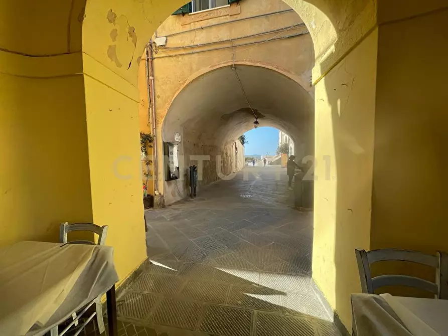 Immagine 14 di Bar / Ristorante in vendita  in piazza eroi dei due mondi 4/5 a Orbetello