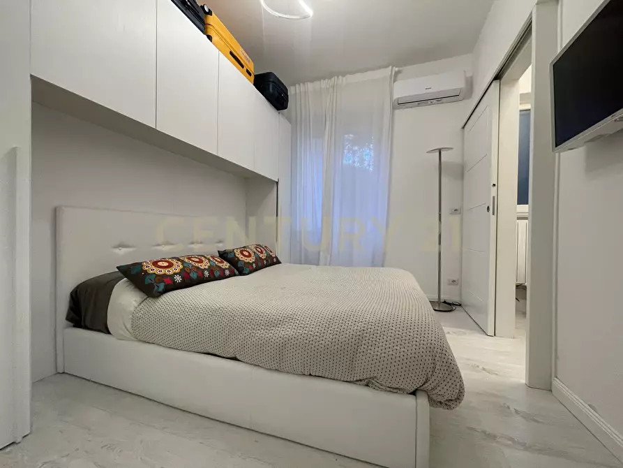 Immagine 18 di Trilocale in vendita  in Via del Solevia del sole a Monte Argentario