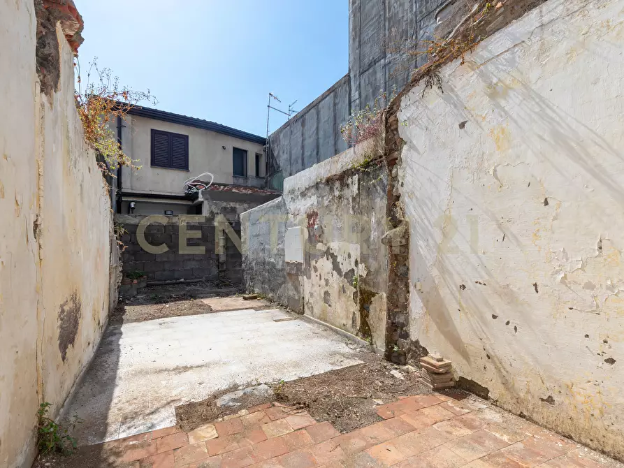Immagine 8 di Casa indipendente in vendita  in Via Duca di Massa 17/19 a Aci Castello
