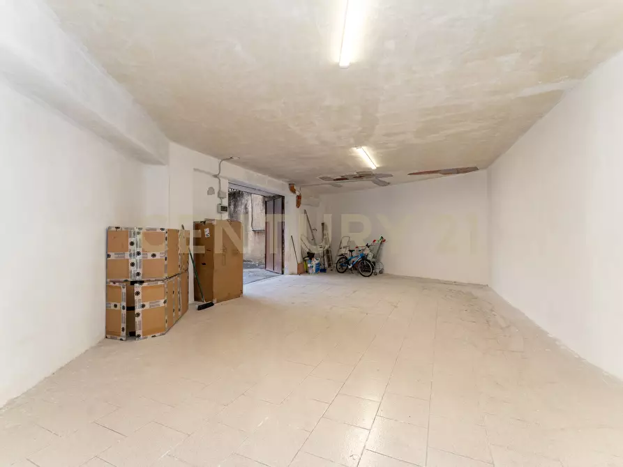 Immagine 31 di Appartamento in vendita  in Via dei Lillà 1 a Valverde