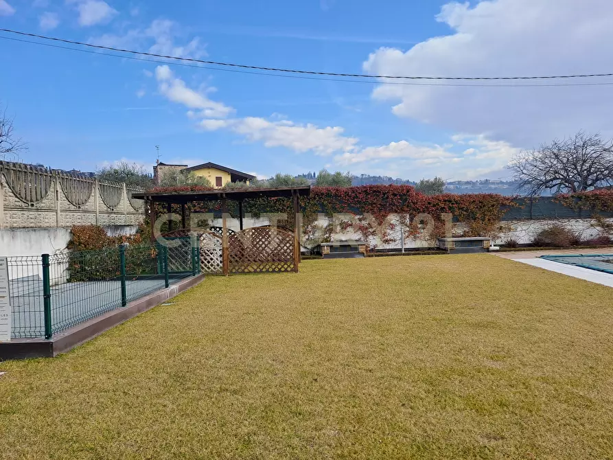 Immagine 3 di Quadrilocale in vendita  in Via Vittorio Monese a Garda