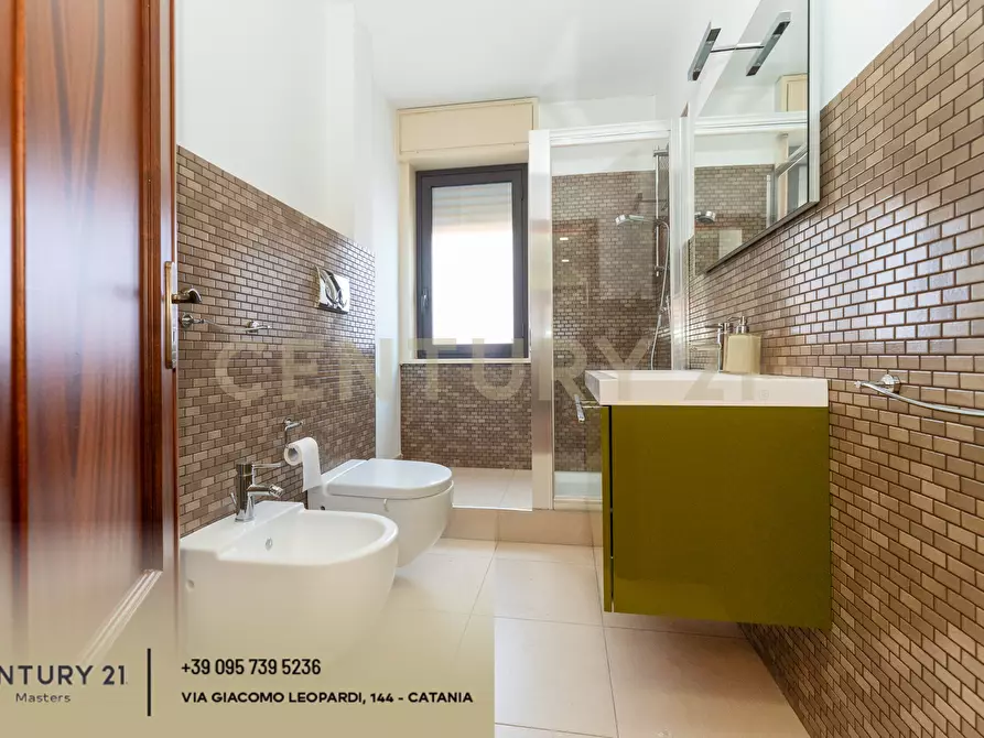 Immagine 19 di Casa indipendente in vendita  in Via G. Grassi 18 a Trecastagni