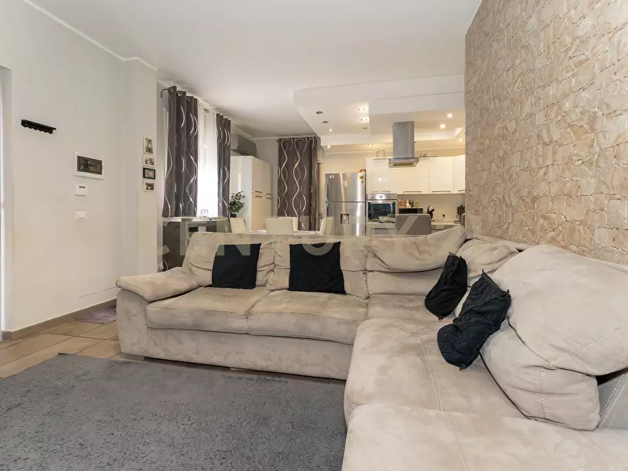 Immagine 52 di Casa semindipendente in vendita  in Via A. di Sangiuliano 42 a Sant'agata Li Battiati