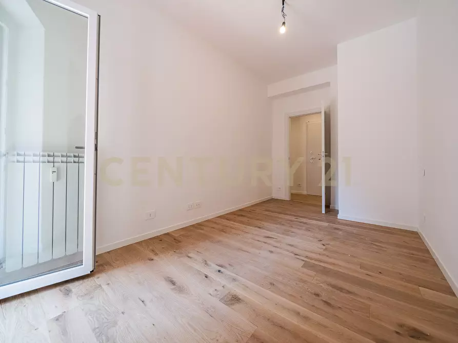 Immagine 30 di Trilocale in vendita  in Via Carlo Dossi 80 a Roma