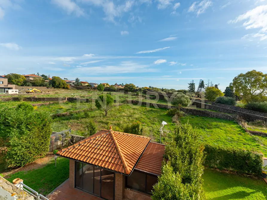 Immagine 50 di Villa in vendita  in Via Porto Marretti 17 a Mascalucia