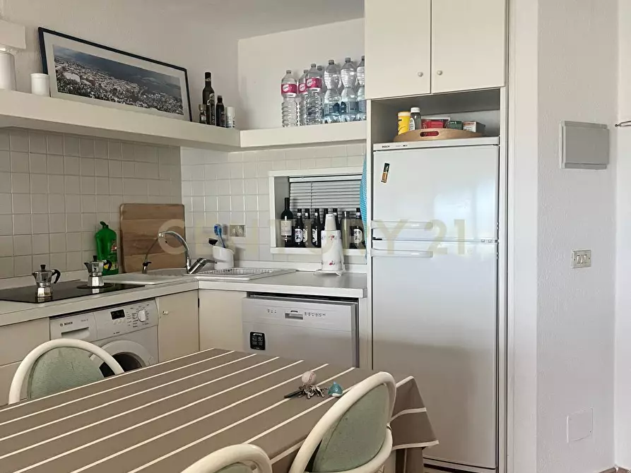 Immagine 3 di Trilocale in vendita  in viia delle ginestre 32 a Orbetello