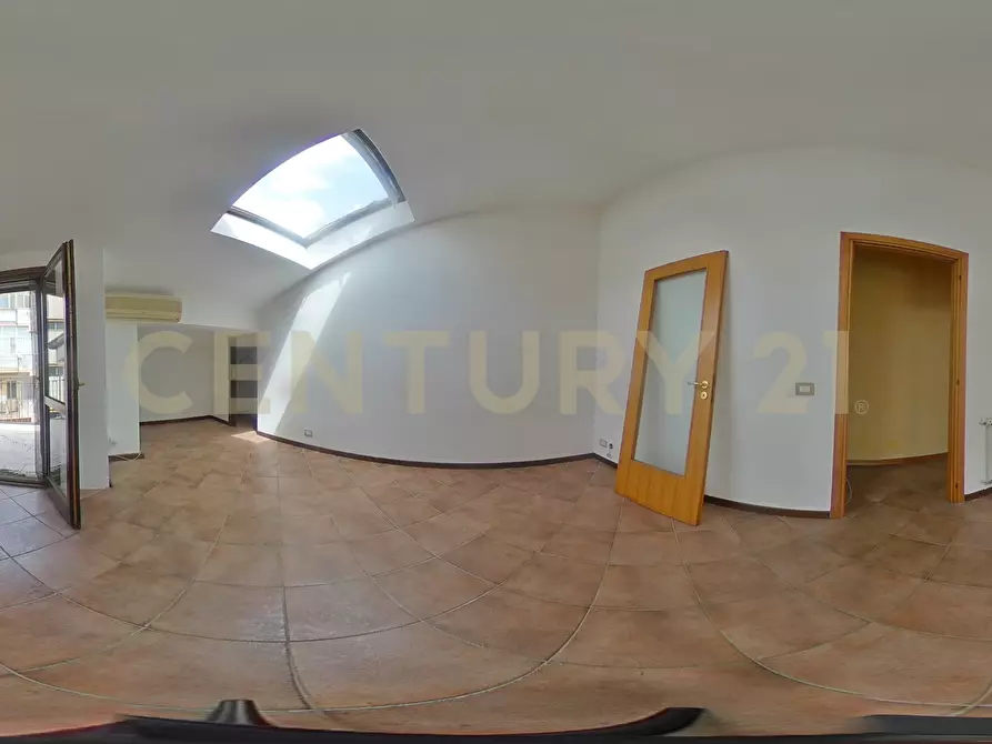 Immagine 48 di Quadrilocale in vendita  in Via Macello 86 a San Giovanni La Punta