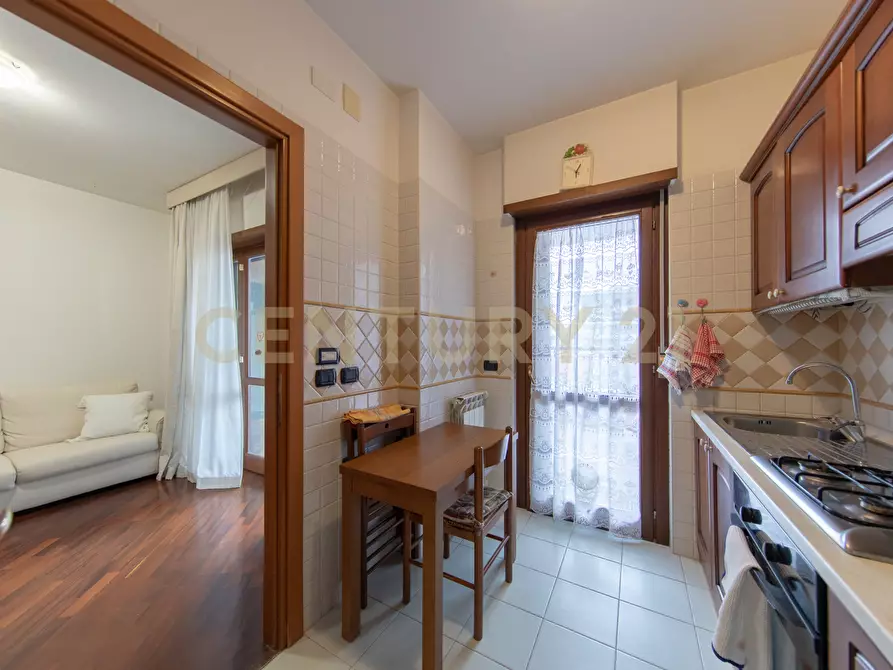 Immagine 19 di Bilocale in vendita  in Via Sandro Botticelli a Fiumicino