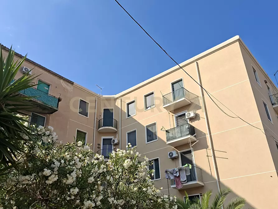 Immagine 3 di Trilocale in vendita  in Via Faraci 13 a Catania