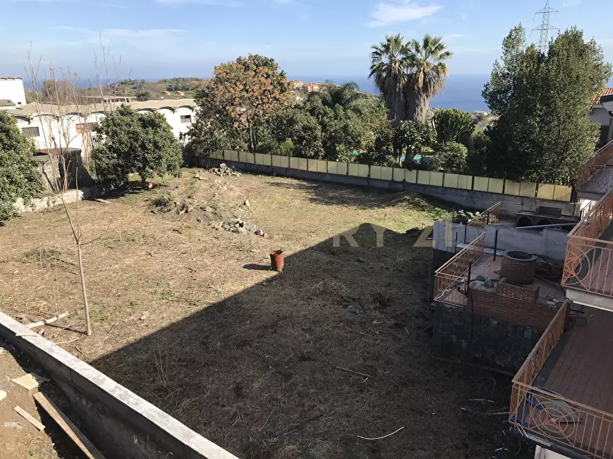 Immagine 13 di Casa bifamiliare in vendita  in via Vincenzo Ricca a Catania