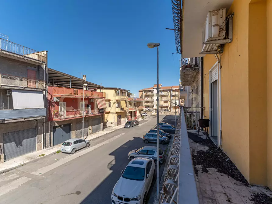 Immagine 10 di Palazzo in vendita  in Via Eraclea 82 a Lentini