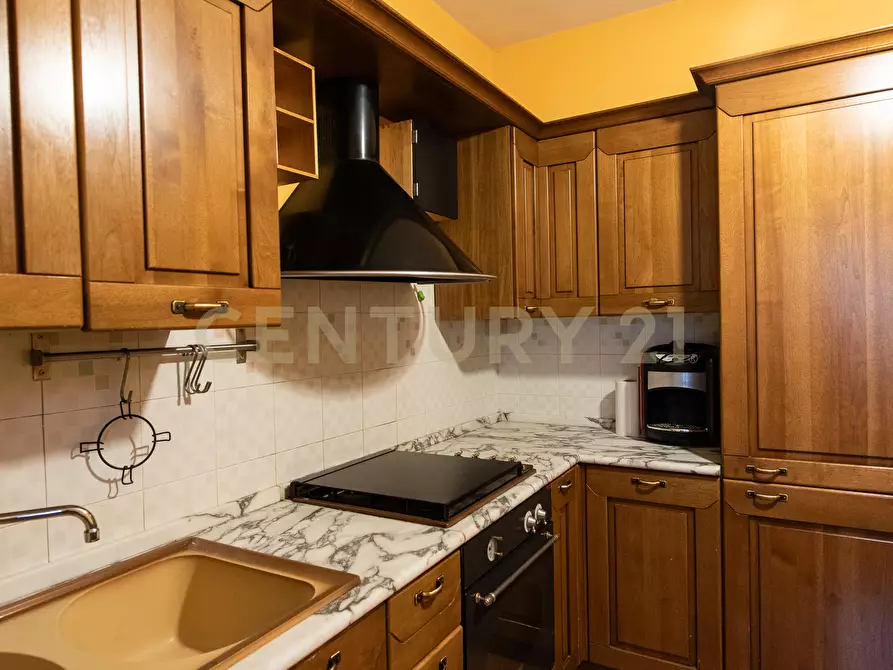 Immagine 3 di Pentalocale in vendita  in Via A. Vignali 16 a Siena