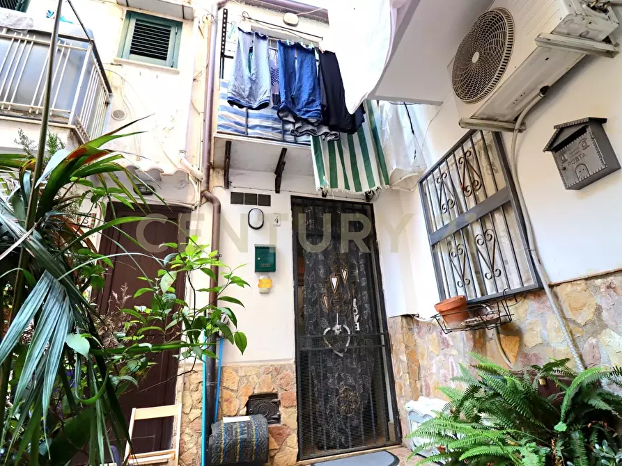 Immagine 1 di Bilocale in vendita  in Chiasso Pizzo 4 a Monreale