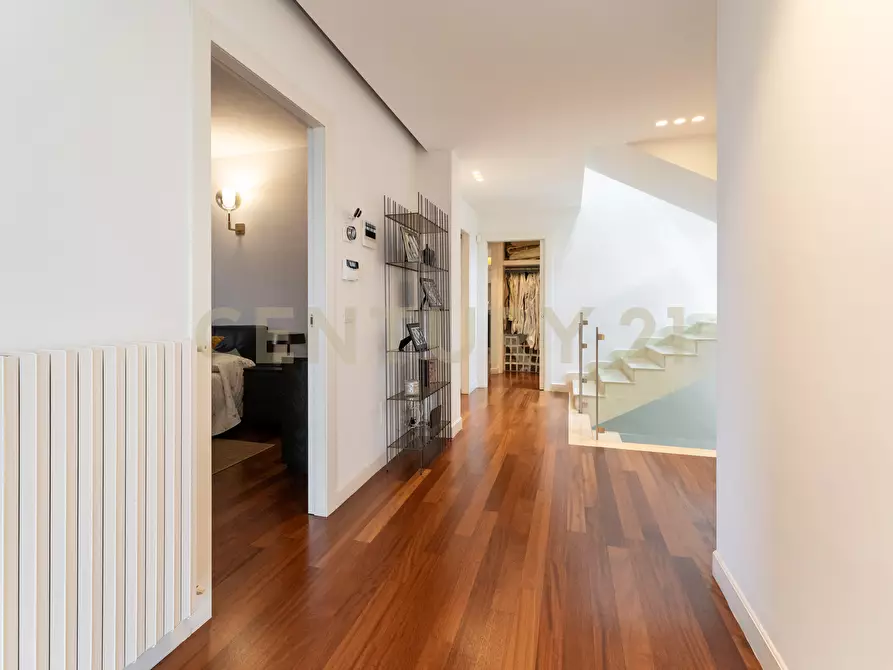 Immagine 105 di Villa in vendita  in Via Scala 58 a San Gregorio Di Catania