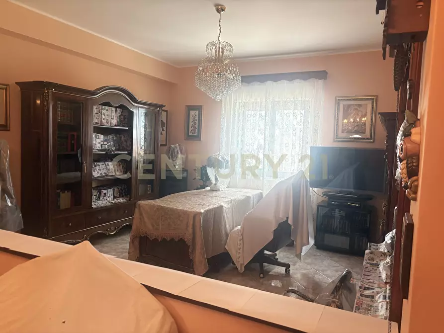 Immagine 3 di Appartamento in vendita  in Via Finocchiari 143 a Aci Catena