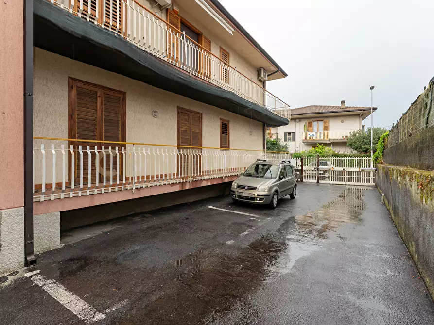 Immagine 3 di Quadrilocale in vendita  in Via Guglielmo Marconi 15 a Viagrande