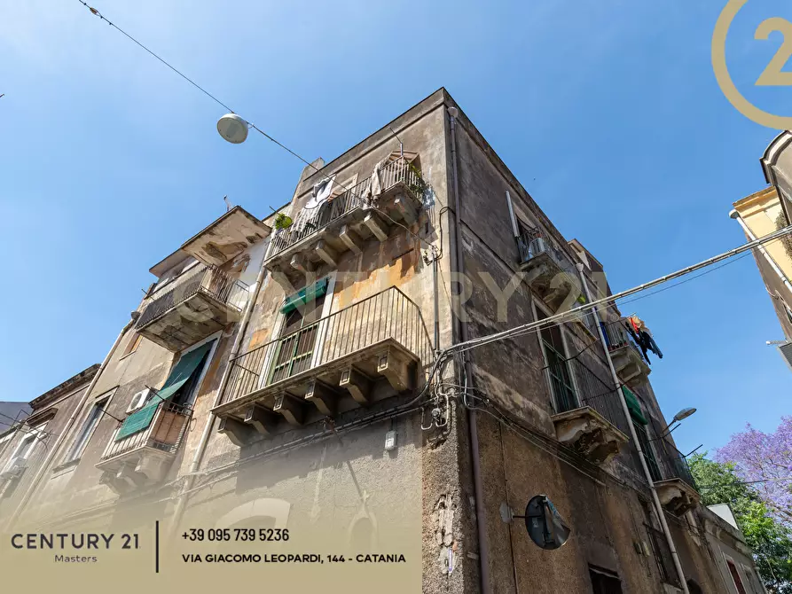 Immagine 38 di Bilocale in vendita  in Via F. Bianco 2 a Catania