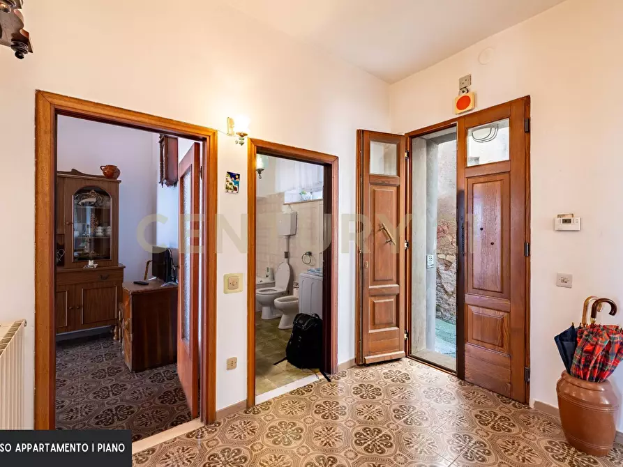 Immagine 5 di Appartamento in vendita  a Roccastrada