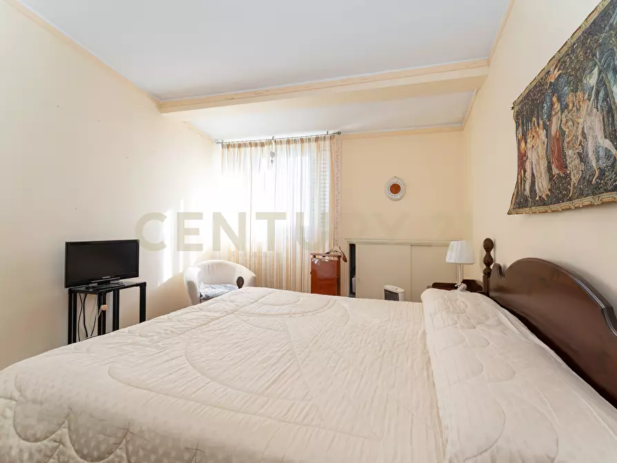 Immagine 41 di Casa semindipendente in vendita  in Via G. Leopardi 1 a Sant'agata Li Battiati