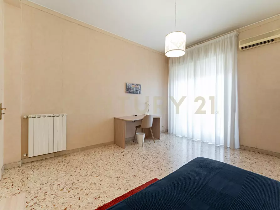 Immagine 38 di Stanza singola in affitto  in Via Matteo Renato Imbriani 181 a Catania