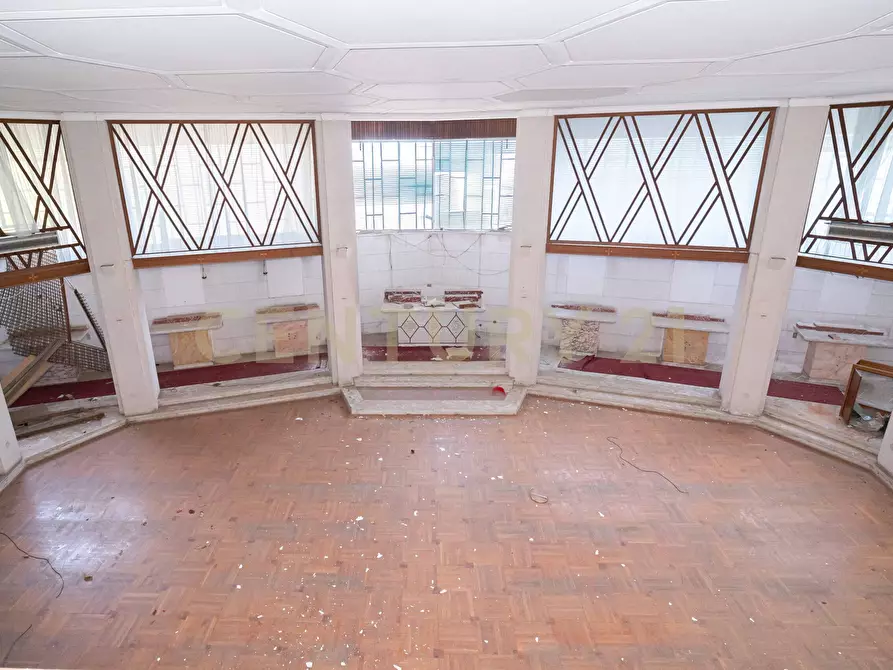 Immagine 14 di Capannone industriale in vendita  in Via Cassone 75 a Zafferana Etnea