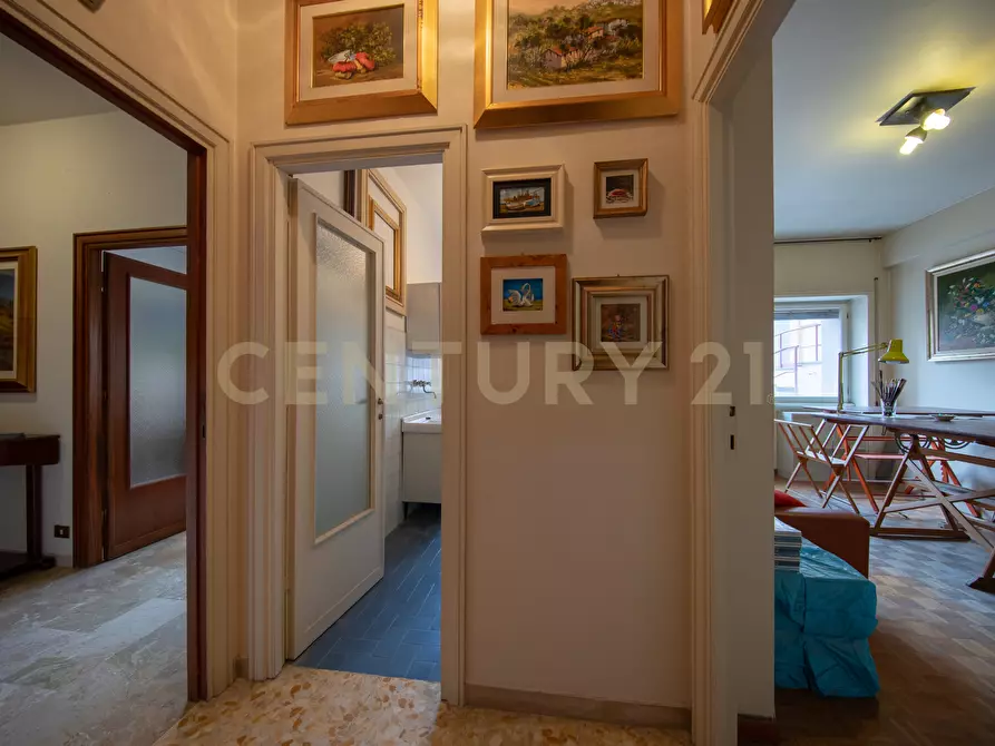 Immagine 16 di Bilocale in vendita  in Via Giovanni Caselli 11 a Roma