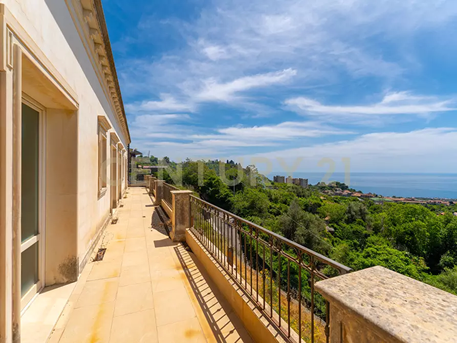 Immagine 50 di Villa in vendita  in Via Casalrosato 19 a Valverde