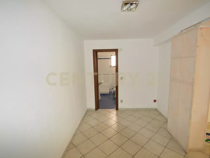 Immagine 15 di Ufficio in vendita  in VIA ADAMELLO 70B a Grosseto