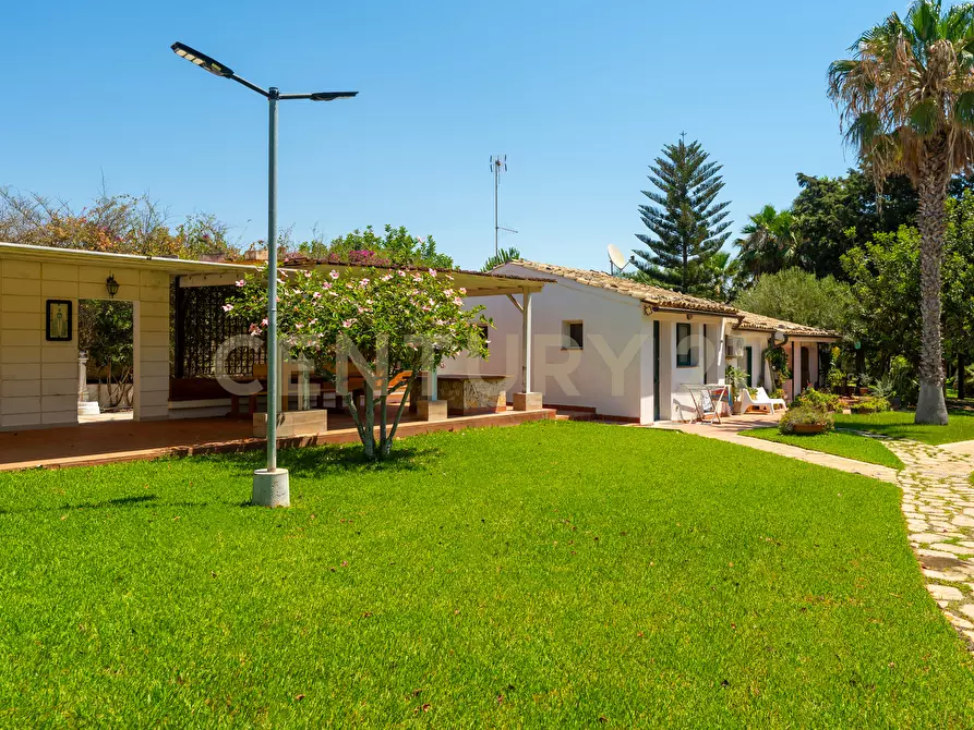 Immagine 7 di Villa in vendita  in viac strada provinciale pozzallo sampieri 2 a Modica