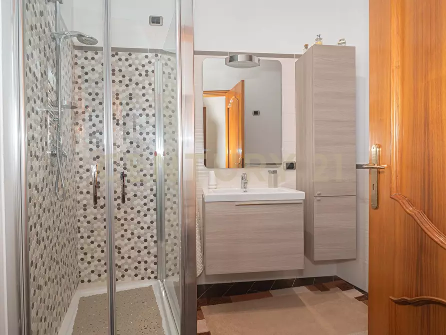 Immagine 11 di Casa semindipendente in vendita  in Via Giuseppe Mazzini 88 a Piazza Armerina