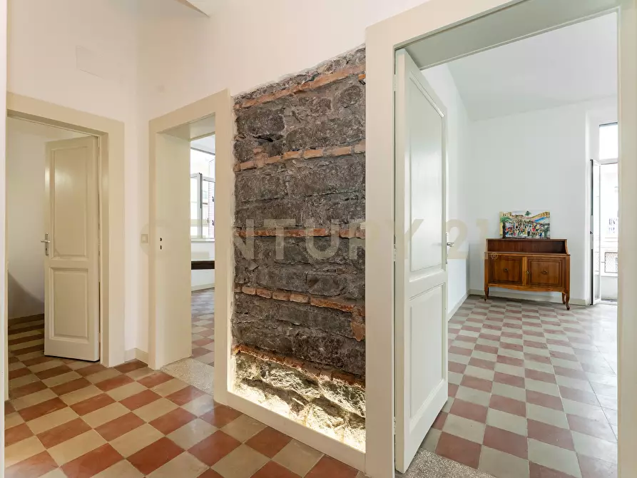 Immagine 39 di Trilocale in vendita  in Via Fattorini 2 a Catania