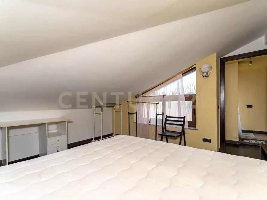 Immagine 11 di Trilocale in vendita  in Via Antonio Gramsci 23 a Gravina Di Catania